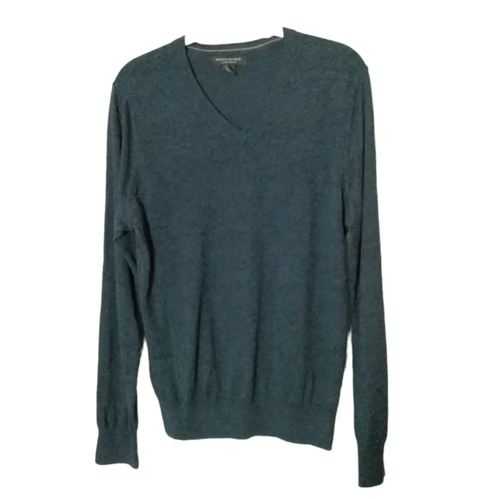 Banana Republic Men's Sz M Luxury Blend Blue V Neck Sweater Silk Cotton Cashmere